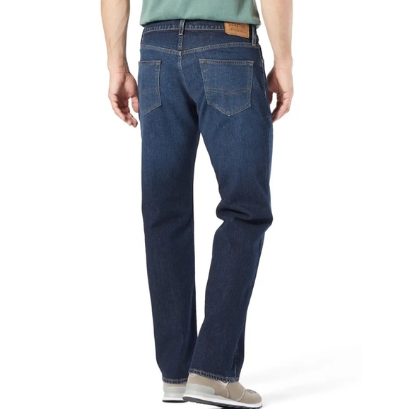 NWT Levis Signature by Levi Strauss Relaxed Fit Men's Size 42x32 PRICE FIRM - Picture 2 of 9